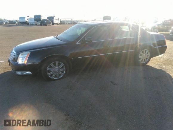 2006 Cadillac DTS w/1SC with VIN 1G6KD57Y06U177772, listed as a IAAI auction lot 41814013 with 190,076 mi miles. Bid and sale history available at carsss.com. Image 17.