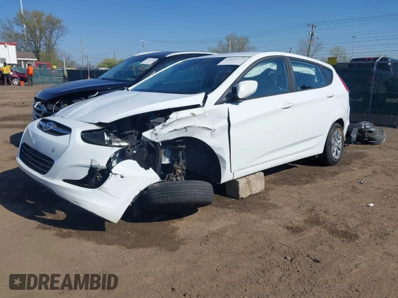 2017 Hyundai Accent SE with VIN KMHCT5AE7HU310724, listed as a IAAI auction lot 42093323 with 134,326 mi miles. Bid and sale history available at carsss.com. Image 6.
