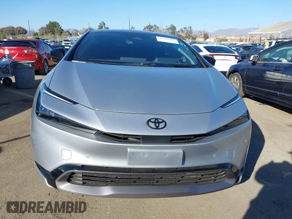 2024 Toyota Prius LE with VIN JTDADABU2R3015903, listed as a IAAI auction lot 41366982 with 3,373 mi miles. Bid and sale history available at carsss.com. Image 12.