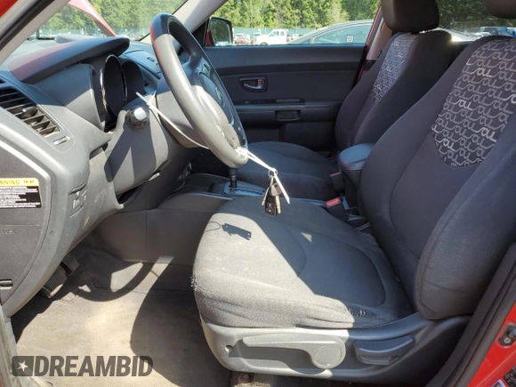 2010 Kia Soul + with VIN KNDJT2A25A7172685, listed as a Copart auction lot 55523475 with 165,504 mi miles and Salvage Title. Bid and sale history available at DreamBid. Image 7.