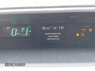 2012 Toyota Prius One z VIN JTDKDTB35C1512129, wystawiony jako IAAI lot #41737175 z przebiegiem 188 779 mil mil oraz . Historia ofert i sprzedaży dostępna na DreamBid. Obrazek 7.