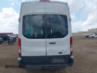 2017 Ford Transit z VIN 1FTYR2XG4HKB46781, wystawiony jako IAAI lot #42731791 z przebiegiem 194 657 mil mil oraz . Historia ofert i sprzedaży dostępna na DreamBid. Obrazek 16.