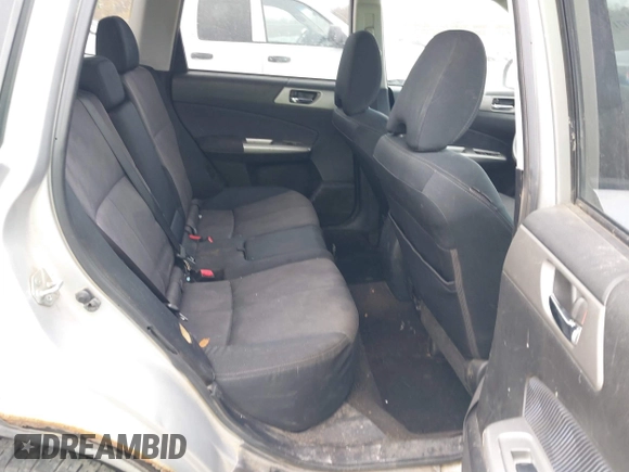 2009 Subaru Forester X с VIN JF2SH63699H753725, выставлен на аукционе IAAI как лот 40713315 с пробегом 255 082 миль миль и . История ставок и продаж доступна на DreamBid. Изображение 8.