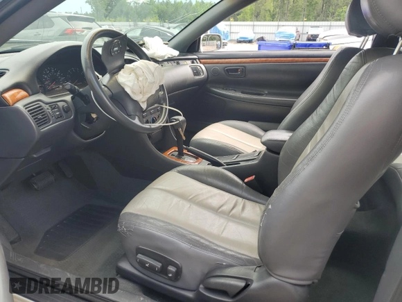 2003 Toyota Solara SE with VIN 2T1CE22PX3C026006, listed as a Copart auction lot 56100085 with 181,244 mi miles and Salvage title. Bid and sale history available at DreamBid. Image 7.