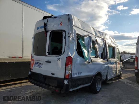 2023 Ford Transit Passenger XL with VIN 1FBVU4X89PKB82684, listed as a Copart auction lot 81326614 with 35,649 mi miles and Salvage title. Bid and sale history available at DreamBid. Image 3.