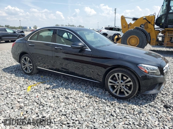 2020 Mercedes-Benz C 300 z VIN WDDWF8EBXLR531004, wystawiony jako Copart lot #57666365 z przebiegiem 113 943 mil mil oraz Czysty tytuł • Clean title. Historia ofert i sprzedaży dostępna na DreamBid. Obrazek 4.