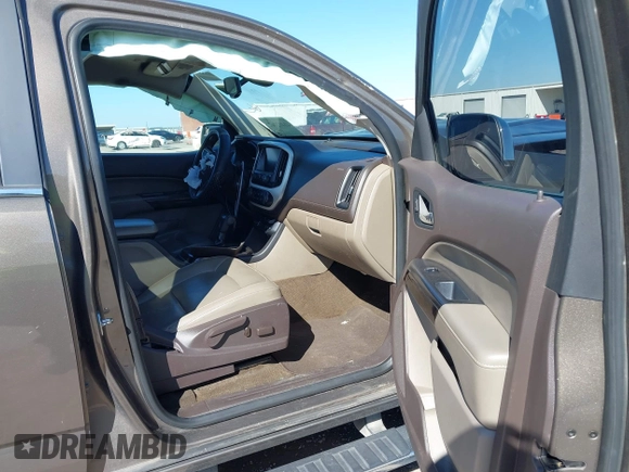 2015 GMC Canyon 2WD SLT with VIN 1GTG5CE32F1215628, listed as a IAAI auction lot 41412762 with 182,615 mi miles. Bid and sale history available at carsss.com. Image 5.