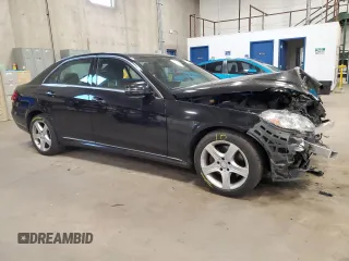 2014 Mercedes-Benz E 350 Luxury with VIN WDDHF8JB2EA983125, listed as a Copart auction lot 53196635 with 170,926 mi miles and Salvage Title. Bid and sale history available at DreamBid. Image 4.