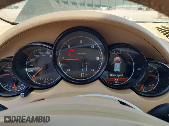 2014 Porsche Cayenne Diesel with VIN WP1AF2A21ELA33463, listed as a Copart auction lot 52605355 with 192,342 mi miles and Clean title. Bid and sale history available at DreamBid. Image 9.