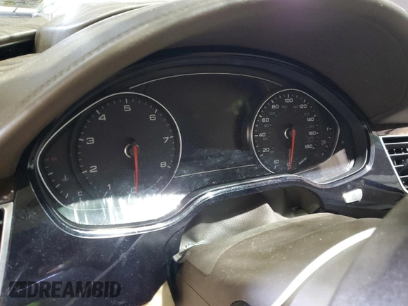 2016 Audi A8 Sport с VIN WAU43AFDXGN004897, выставлен на аукционе Copart как лот 63614425 с пробегом Не указан миль и Списание • Salvage title. История ставок и продаж доступна на DreamBid. Изображение 9.