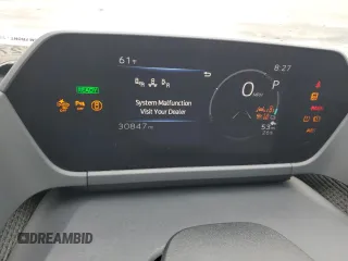 2024 Toyota bZ4X XLE z VIN JTMABACA3RA056904, wystawiony jako Copart lot #55640625 z przebiegiem 30 847 mil mil oraz Szkody całkowita. Historia ofert i sprzedaży dostępna na DreamBid. Obrazek 9.
