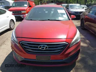 2015 Hyundai Sonata Sport with VIN 5NPE34AB6FH079884, listed as a IAAI auction lot 42045304 with 151,692 mi miles and . Bid and sale history available at carsss.com. Image 13.