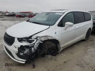 2022 Chrysler Pacifica Hybrid Limited z VIN 2C4RC1S76NR207813, wystawiony jako Copart lot #43149115 z przebiegiem 32 360 mil mil oraz Szkoda całkowita • Salvage title. Historia ofert i sprzedaży dostępna na DreamBid. Obrazek 1.