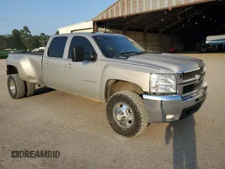 2008 Chevrolet Silverado 3500HD DRW LTZ with VIN 1GCJK33608F111611, listed as a Copart auction lot 76244664 with 287,483 mi miles and Salvage Title. Bid and sale history available at carsss.com. Image 4.