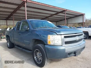 2007 Chevrolet Silverado 1500 LT w/1LT with VIN 2GCEC19J571562893, listed as a IAAI auction lot 41420449 with 246,613 mi miles. Bid and sale history available at carsss.com. Image 13.