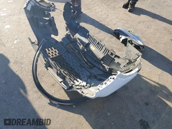 2022 Ford Escape S with VIN 1FMCU0F62NUB48093, listed as a Copart auction lot 53029925 with 140,868 mi miles and Salvage title. Bid and sale history available at DreamBid. Image 12.
