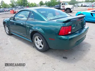 2003 Ford Mustang Standard с VIN 1FAFP40403F357007, выставлен на аукционе IAAI как лот 42372835 с пробегом 165 641 миль миль и . История ставок и продаж доступна на DreamBid. Изображение 3.