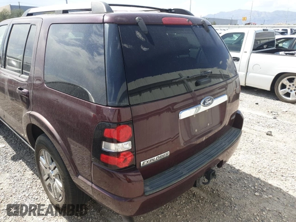 2007 Ford Explorer Limited с VIN 1FMEU65817UB33389, выставлен на аукционе Copart как лот 57693935 с пробегом 143 537 миль миль и Списание • Salvage title. История ставок и продаж доступна на DreamBid. Изображение 6.