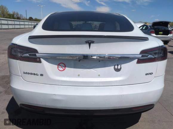 2017 Tesla Model S 100D with VIN 5YJSA1E29HF186222, listed as a Copart auction lot 55060935 with Not provided miles and Salvage title. Bid and sale history available at DreamBid. Image 6.