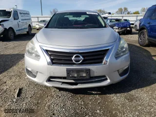 2015 Nissan Altima 2.5 S with VIN 1N4AL3AP4FN384049, listed as a Copart auction lot 49351575 with 187,843 mi miles and Salvage Title. Bid and sale history available at carsss.com. Image 5.