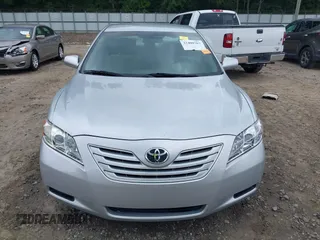 2007 Toyota Camry CE z VIN 4T1BE46K67U138778, wystawiony jako IAAI lot #42400763 z przebiegiem 191 729 mil mil oraz . Historia ofert i sprzedaży dostępna na DreamBid. Obrazek 12.