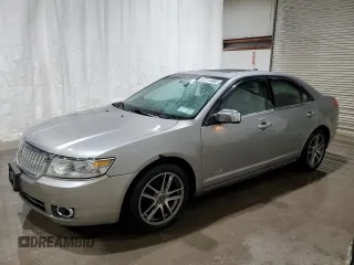 2009 Lincoln MKZ z VIN 3LNHM28T39R630394, wystawiony jako Copart lot #57113495 z przebiegiem 228 032 mil mil oraz Szkoda całkowita • Salvage title. Historia ofert i sprzedaży dostępna na DreamBid. Obrazek 1.