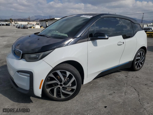 2018 BMW i3 with VIN WBY7Z4C5XJVD95815, listed as a Copart auction lot 43468635 with 0 mi miles and Salvage Title. Bid and sale history available at carsss.com. Image 1.