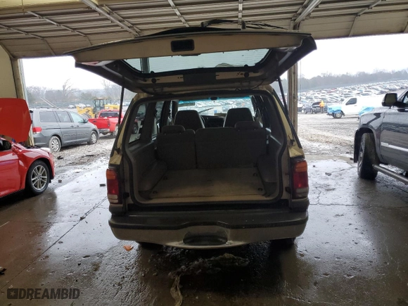 2001 Ford Explorer XLT with VIN 1FMZU73E51ZA22161, listed as a Copart auction lot 44793195 with 255,427 mi miles and Salvage Title. Bid and sale history available at carsss.com. Image 6.