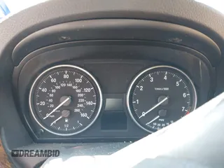 2006 BMW 3 Series 325i with VIN WBAVB175X6NK31214, listed as a IAAI auction lot 42235646 with Not provided miles and . Bid and sale history available at DreamBid. Image 7.