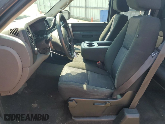 2010 Chevrolet Silverado 1500 LS with VIN 1GCSCREA2AZ114133, listed as a Copart auction lot 69584964 with 205,305 mi miles and Salvage Title. Bid and sale history available at DreamBid. Image 7.