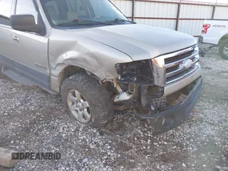 2007 Ford Expedition XLT with VIN 1FMFU16587LA96083, listed as a IAAI auction lot 41215612 with 247,840 mi miles and . Bid and sale history available at DreamBid. Image 6.