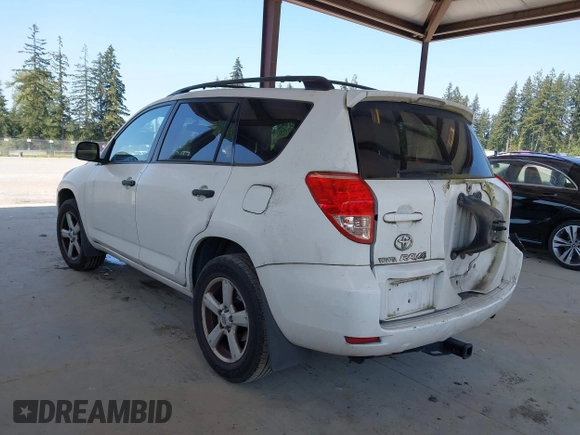 2007 Toyota RAV4 with VIN JTMZK33V075008199, listed as a IAAI auction lot 42111448 with 189,652 mi miles. Bid and sale history available at carsss.com. Image 3.
