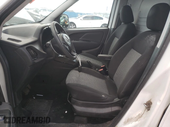 2020 Ram ProMaster City Cargo Tradesman with VIN ZFBHRFAB4L6P72534, listed as a Copart auction lot 40082834 with 97,825 mi miles and . Bid and sale history available at DreamBid. Image 7.