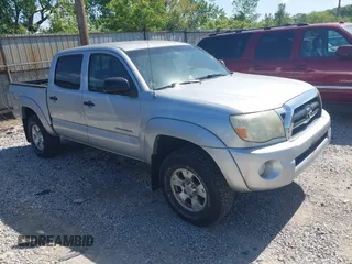2007 Toyota Tacoma PreRunner z VIN 5TEJU62N37Z372687, wystawiony jako IAAI lot #42237030 z przebiegiem 149 716 mil mil oraz . Historia ofert i sprzedaży dostępna na DreamBid. Obrazek 1.