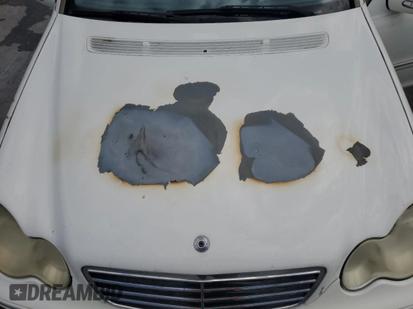 2005 Mercedes-Benz C with VIN WDBRF40J95F663026, listed as a Copart auction lot 53573595 with Not Provided miles and Salvage Title. Bid and sale history available at DreamBid. Image 11.