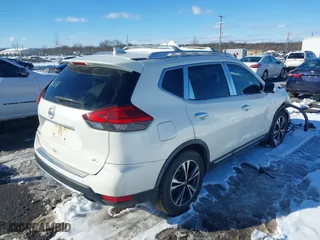 2017 Nissan Rogue S with VIN JN8AT2MT6HW150669, listed as a IAAI auction lot 41246758 with 80,877 mi miles. Bid and sale history available at carsss.com. Image 4.