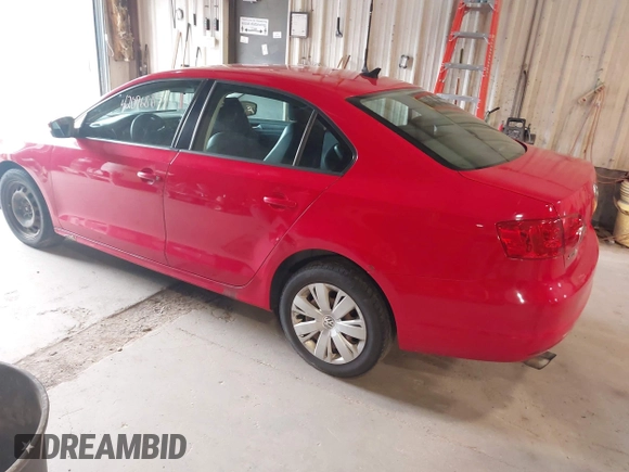 2014 Volkswagen Jetta SE z VIN 3VWD17AJ5EM249216, wystawiony jako IAAI lot #42096885 z przebiegiem 188 166 mil mil oraz . Historia ofert i sprzedaży dostępna na DreamBid. Obrazek 3.