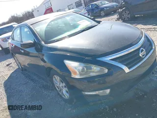 2014 Nissan Altima 2.5 S with VIN 1N4AL3AP1EC169058, listed as a IAAI auction lot 41439979 with 123,252 mi miles. Bid and sale history available at carsss.com. Image 1.