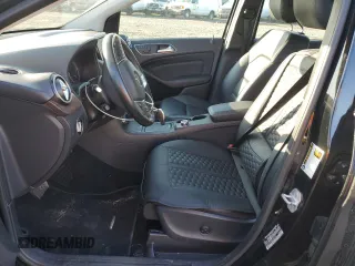2014 Mercedes-Benz B with VIN WDDVP9AB2EJ003401, listed as a Copart auction lot 48136115 with 55,550 mi miles and Clean Title. Bid and sale history available at carsss.com. Image 7.