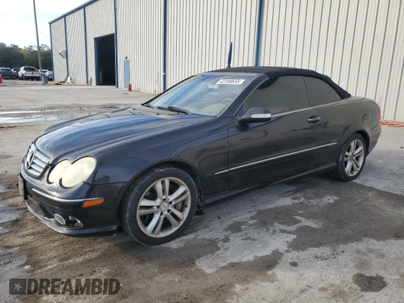 2004 Mercedes-Benz CLK 500 z VIN WDBTK75G74T015491, wystawiony jako Copart lot #43180655 z przebiegiem 161 213 mil mil oraz Szkoda całkowita • Salvage title. Historia ofert i sprzedaży dostępna na DreamBid. Obrazek 1.