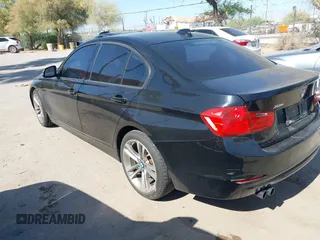 2013 BMW 3 Series 328i xDrive с VIN WBA3B3C51DF543955, выставлен на аукционе IAAI как лот 42510430 с пробегом 87 280 миль миль и . История ставок и продаж доступна на DreamBid. Изображение 3.