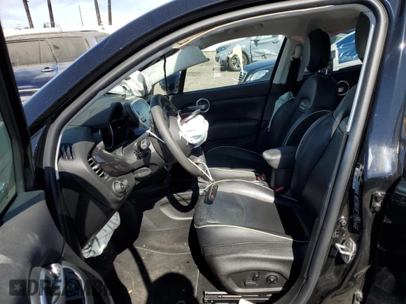 2018 FIAT 500X Lounge with VIN ZFBCFXDB4JP655869, listed as a Copart auction lot 45968085 with 56,279 mi miles and Salvage title. Bid and sale history available at DreamBid. Image 7.