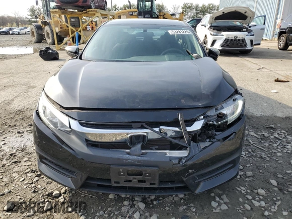 2018 Honda Civic LX with VIN 2HGFC2F55JH558246, listed as a Copart auction lot 53281225 with 43,701 mi miles and Salvage Title. Bid and sale history available at DreamBid. Image 5.