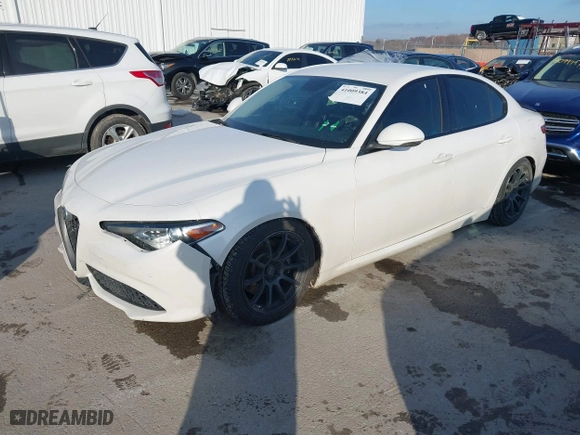 2017 Alfa Romeo Giulia Ti with VIN ZARFAEEN9H7539797, listed as a IAAI auction lot 41009384 with 79,620 mi miles. Bid and sale history available at carsss.com. Image 17.