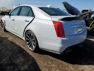 2018 Cadillac CTS-V z VIN 1G6A15S6XJ0115497, wystawiony jako Copart lot #77363784 z przebiegiem 10 893 mil mil oraz Nie do naprawy • Non repairable. Historia ofert i sprzedaży dostępna na DreamBid. Obrazek 2.