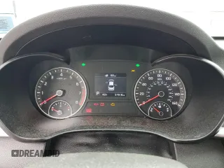 2019 Kia Optima LX z VIN 5XXGT4L38KG284160, wystawiony jako Copart lot #57289035 z przebiegiem 57 818 mil mil oraz Szkoda całkowita • Salvage title. Historia ofert i sprzedaży dostępna na DreamBid. Obrazek 9.