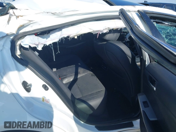 2016 Lexus IS 200t with VIN JTHBA1D24G5002594, listed as a IAAI auction lot 42083106 with 103,862 mi miles and . Bid and sale history available at DreamBid. Image 8.