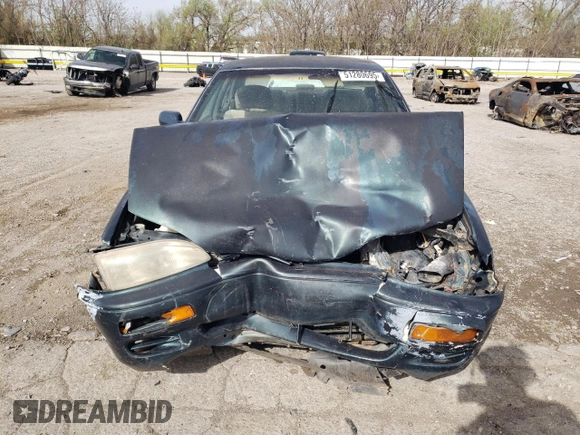 1996 Toyota Camry DX with VIN JT2BG12K3T0367562, listed as a Copart auction lot 51280695 with 294,002 mi miles and Salvage Title. Bid and sale history available at carsss.com. Image 5.