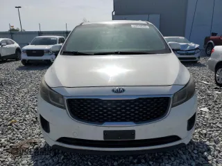2015 Kia Sedona LX with VIN KNDMB5C17F6027845, listed as a Copart auction lot 53519545 with 219,192 mi miles and Clean Title. Bid and sale history available at carsss.com. Image 5.