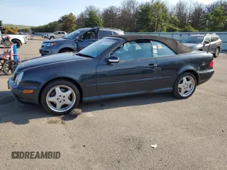 2001 Mercedes-Benz CLK with VIN WDBLK70G91T081852, listed as a Copart auction lot 63235504 with 42,766 mi miles and Clean Title. Bid and sale history available at carsss.com. Image 1.